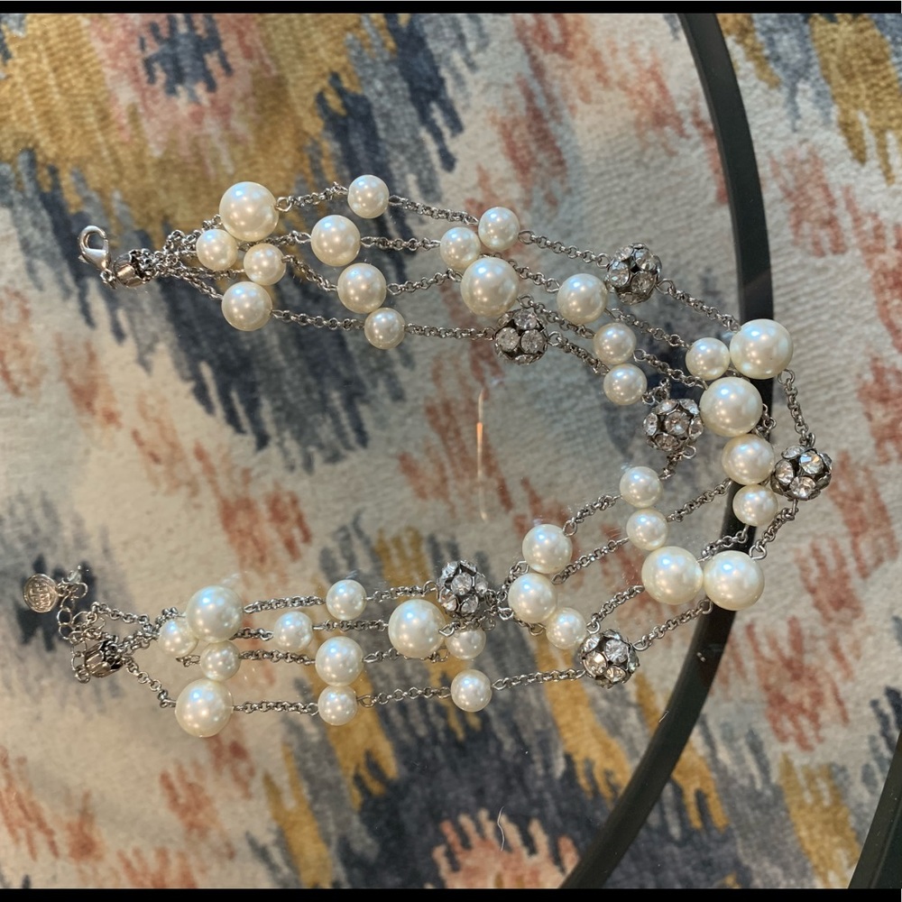 Statement necklace